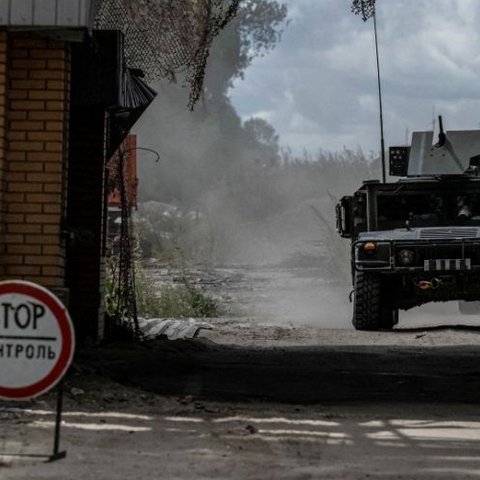 Μια ανάσα από την πόλη Σούμι ο ρωσικός στρατός-Στα 300 χιλιόμετρα βορειοανατολικά του Κιέβου