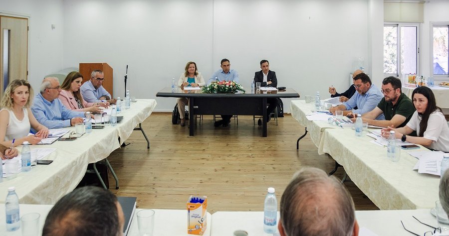 Ικανοποίηση κοινοτήτων ανατολικής Λεμεσού από περιφερειακή σύσκεψη με ΥΠΕΣ