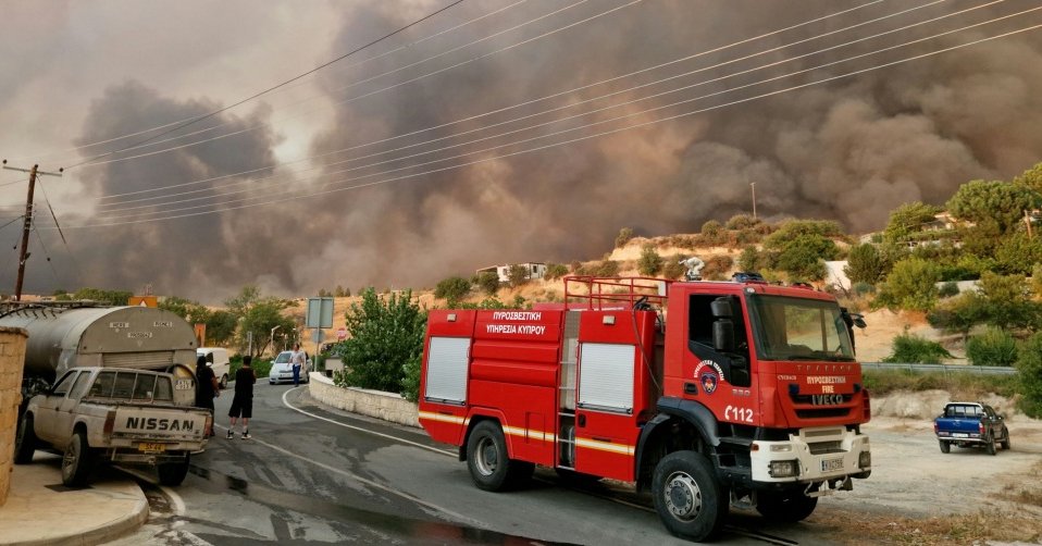 Εβδομήντα συνολικά περιστατικά χρειάστηκαν περίθαλψη λόγω της πυρκαγιάς-Μεταφέρθηκαν 16 στο νοσοκομείο