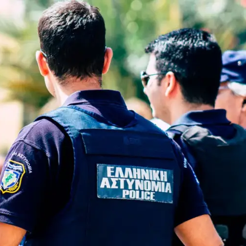 Παιδιά και γονείς έτρεχαν να σωθούν από το Beach Bar στη Χαλκιδική-«Ακούγονταν κλάματα και τσιρίδες»