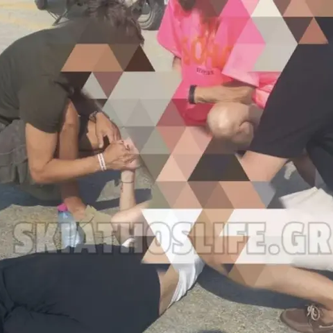 ΒΙΝΤΕΟ: Τρόμος στη Σκιάθο-Γυναίκα παρασύρθηκε από αέρια αεροπλάνου ΒΙΝΤΕΟ: Τρόμος στη Σκιάθο-Γυναίκα παρασύρθηκε από αέρια αεροπλάνου