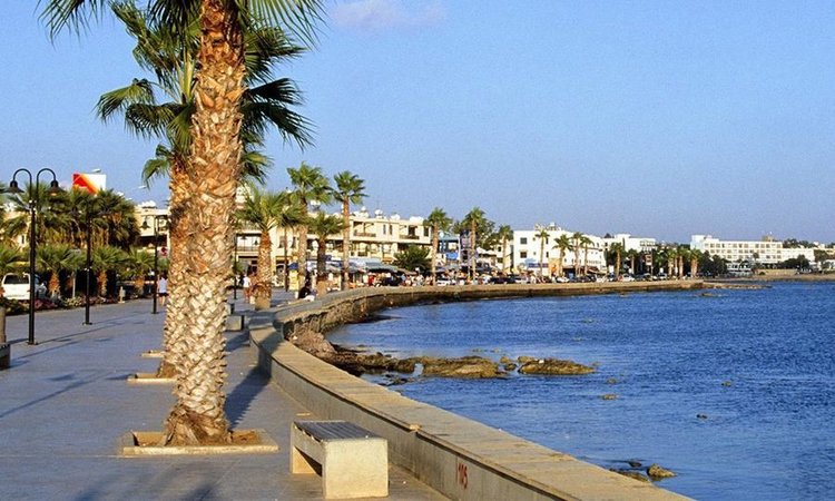 b_pafos_paraliakos1