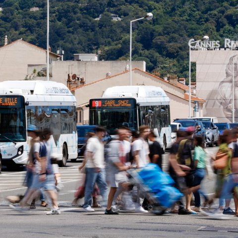 Σαμποτάζ η διακοπή της ηλεκτροδότησης στην πόλη των Καννών
