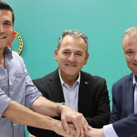 Αποσύρθηκαν υπέρ του Αναστασίου οι τρεις υποψήφιοι της ΕΔΕΚ-«Επιθυμούμε διακαώς επιστροφή όλων των συναγωνιστών»