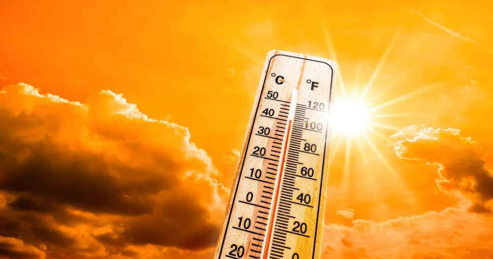 Από το πορτοκαλί στο κίτρινο η προειδοποίηση της Μετεωρολογικής-Στους 41 βαθμούς ο υδράργυρος Από το πορτοκαλί στο κίτρινο η προειδοποίηση της Μετεωρολογικής-Στους 41 βαθμούς ο υδράργυρος