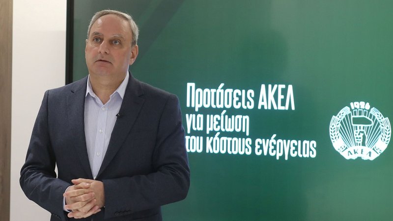 μομον