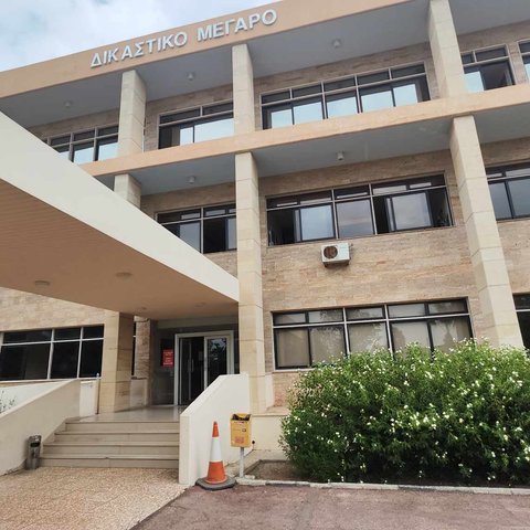 Υπό κράτηση οι δύο συλληφθέντες για τα δύο κιλά ναρκωτικά στη Λάρνακα