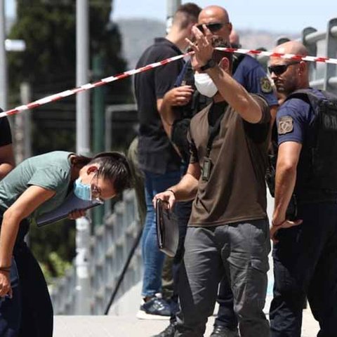 Τρεις νέες προσαγωγές Κροατών χούλιγκαν για τη δολοφονία στη Νέα Φιλαδέλφεια Τρεις νέες προσαγωγές Κροατών χούλιγκαν για τη δολοφονία στη Νέα Φιλαδέλφεια