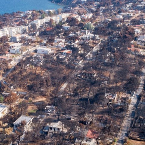 Νέα σελίδα στο Μάτι-Πάνω από 40 χιλιόμετρα καινούργιοι δρόμοι και παραλιακός Περίπατος στην ακτή της τραγωδίας