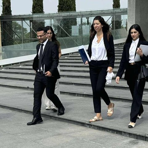 Πρεμιέρα ενώπιον Συνταγματικού για την απόλυση Βαρωσιώτου-Ζήτησε διάταγμα αναστολής ο Δημητριάδης, θα δημοσιεύονται τα πρακτικά