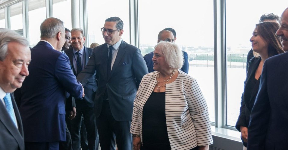 Με Κόμπο, Ραουνά, Λετυμπιώτη, Μενελάου και Αιμιλιανίδη στην Ολομέλεια ο Πρόεδρος Με Κόμπο, Ραουνά, Λετυμπιώτη, Μενελάου και Αιμιλιανίδη στην Ολομέλεια ο Πρόεδρος