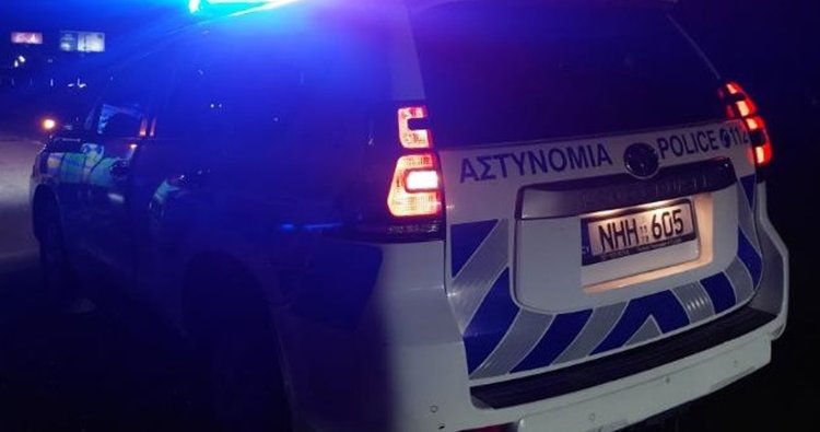 Ένα πρόσωπο στο Νοσοκομείο μετά από τροχαίο στον αυτοκινητόδρομο Λεμεσού-Πάφου-Έκλεισε η μια λωρίδα