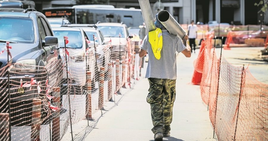 Διακοπή και σήμερα των υπαίθριων εργασιών και των delivery-Σε πορτοκαλί επίπεδο η επικινδυνότητα Διακοπή και σήμερα των υπαίθριων εργασιών και των delivery-Σε πορτοκαλί επίπεδο η επικινδυνότητα