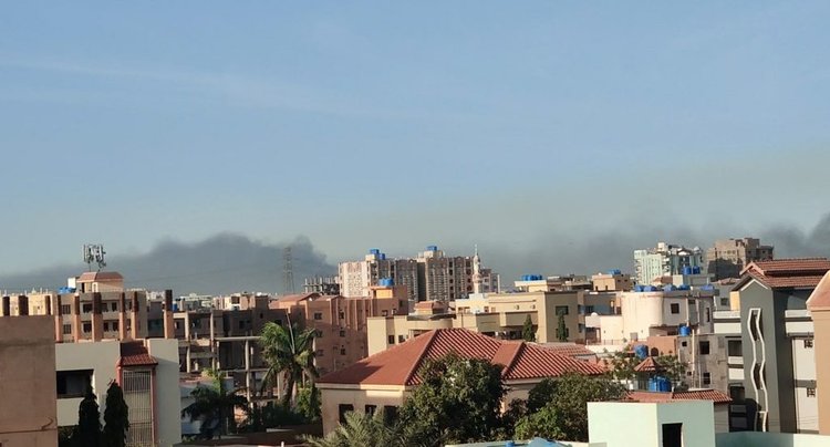 2023-04-18T092524Z_1256746710_RC2XG0AB5R0R_RTRMADP_5_SUDAN-POLITICS-1024x552