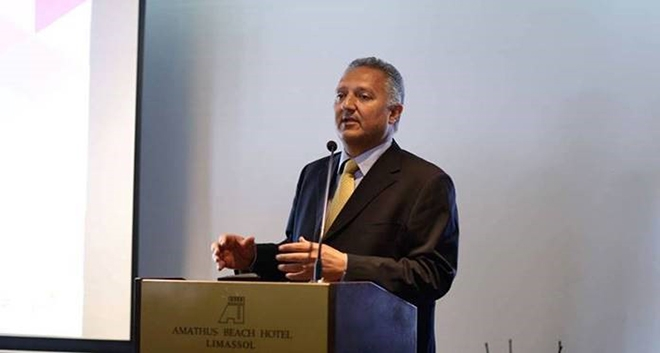 5f058774-74cb-4d72-929c-d0db94de24b3.jpg