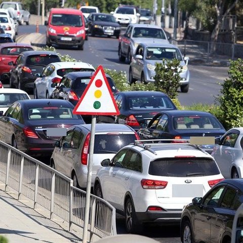Κυκλοφοριακό κομφούζιο στη λεωφόρου Προδρόμου στη Λευκωσία