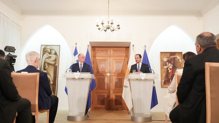 τασου