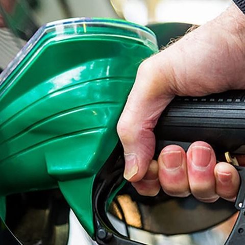 Επεκτείνεται η μείωση στο φόρο κατανάλωσης στα καύσιμα μέχρι 31 Μαρτίου
