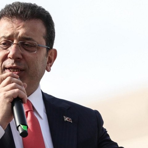 Ποινή φυλάκισης ενός έτους και οκτώ μηνών στον Ιμάμογλου αλλά όχι πολιτική απαγόρευση