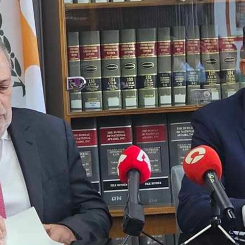 Μπήκε επίθεση ο Αγγελίδης-Έδειξε ενορχηστρωμένη εκστρατεία για παραίτηση του, άφησε αιχμές για κίνητρα
