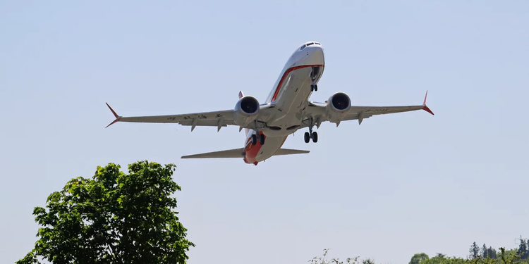 Boeing737.jpg