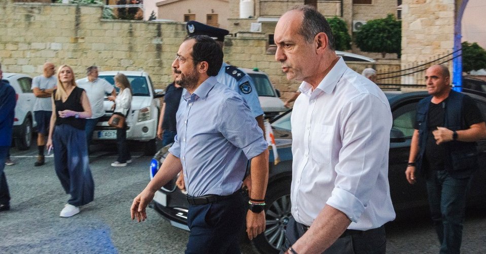 Απαντά στα περί ασυνεννοησίας για τη φονική πυρκαγιά ο Χαρτσιώτης-«Δεν είναι ώρα για απόδοση ευθυνών»