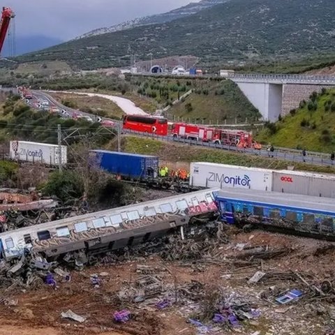 Αυτό είναι το πόρισμα για το τρένο στα Τέμπη-«Έμφορτες με λαμαρίνες οι φορτάμαξες»