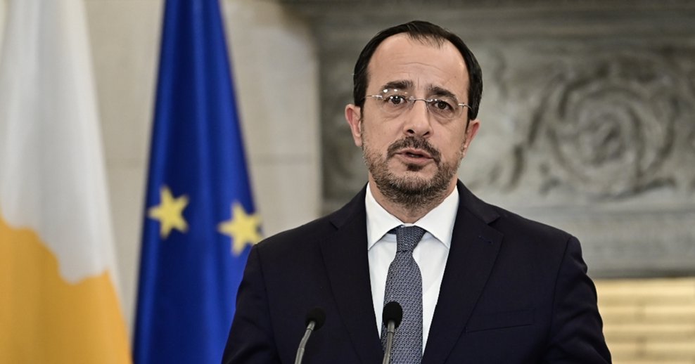 Ξεκαθαρίζει η Κυβέρνηση για βίντεο με δήθεν συνομιλία του Προέδρου με δημοσιογράφο-«Είναι κατασκευασμένο με ΑΙ»