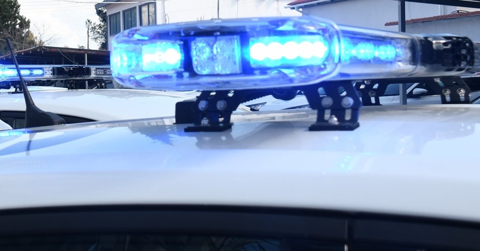 Επεισοδιακή καταδίωξη 24χρονου μοτοσικλετιστή-Μπήκε στο αντίθετο ρεύμα, συγκρούστηκε με όχημα