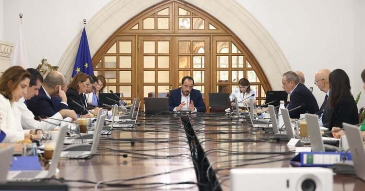 Ικανοποίηση ΠτΔ για την προώθηση πρότασης για σχέδιο αξιολόγησης εκπαιδευτικών-«Μεγάλη μεταρρύθμιση» Ικανοποίηση ΠτΔ για την προώθηση πρότασης για σχέδιο αξιολόγησης εκπαιδευτικών-«Μεγάλη μεταρρύθμιση»