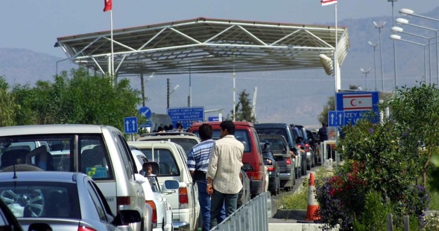 Τεχνικό πρόβλημα στο οδόφραγμα Αγίου Δομετίου προκάλεσε κυκλοφοριακό κομφούζιο-Στο σημείο η Αστυνομία