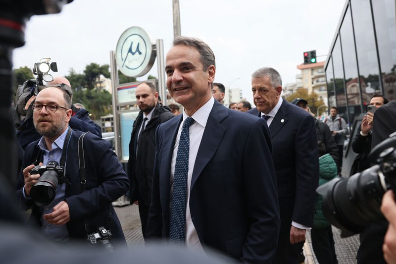 mitsotakis_mesa__6_