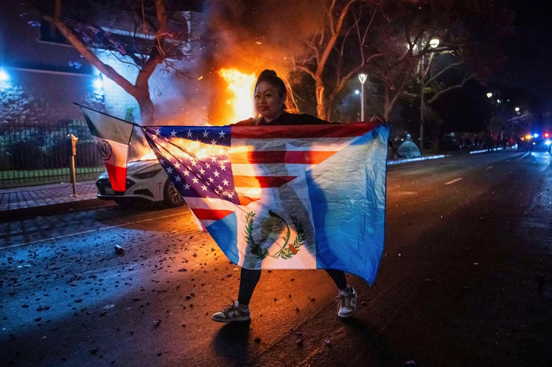 la fire 100.jpg