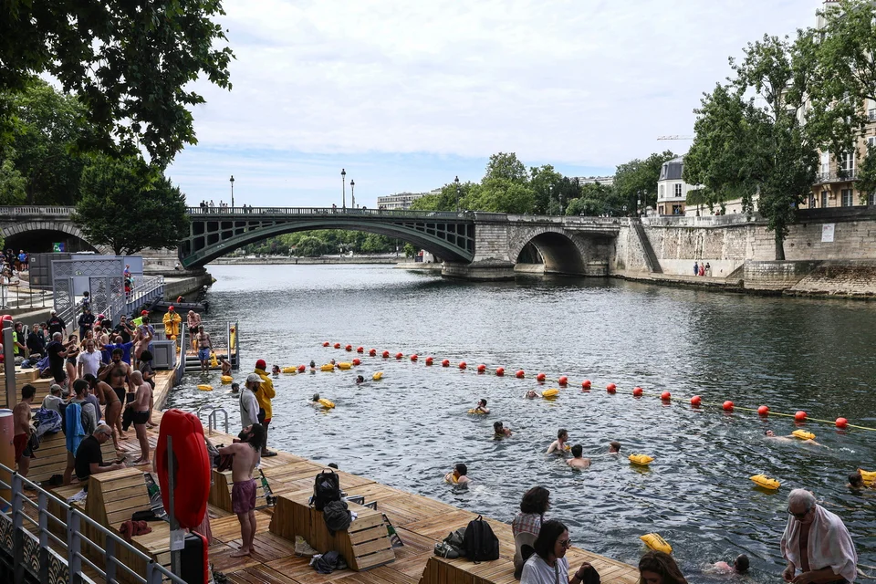 seine-kolimvisi-3.jpg